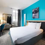 Hotel De France - Le Patriarche 3*